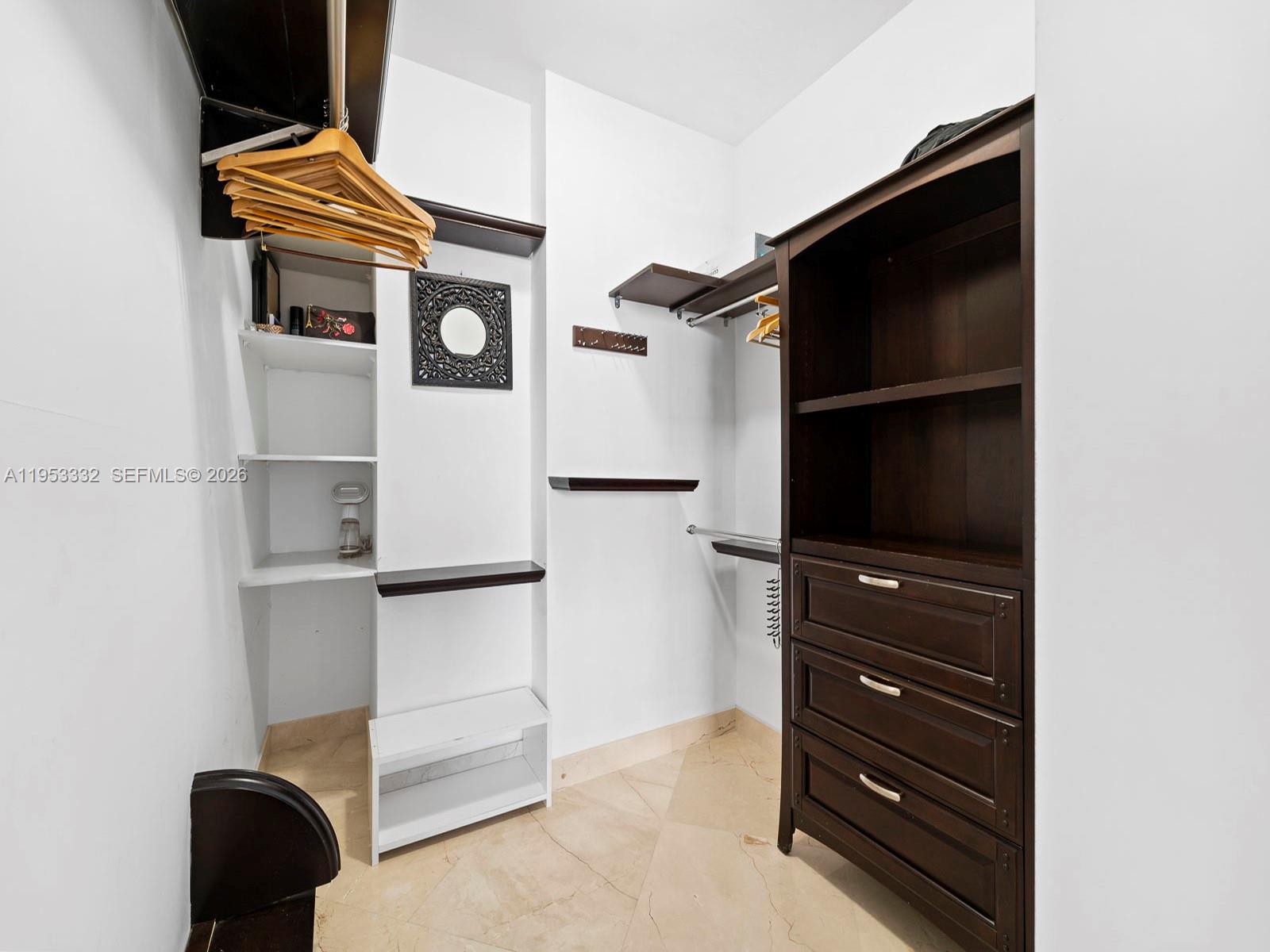 405 2 / 2 1435 sq. ft. $ 2026-01-27 0 Photo