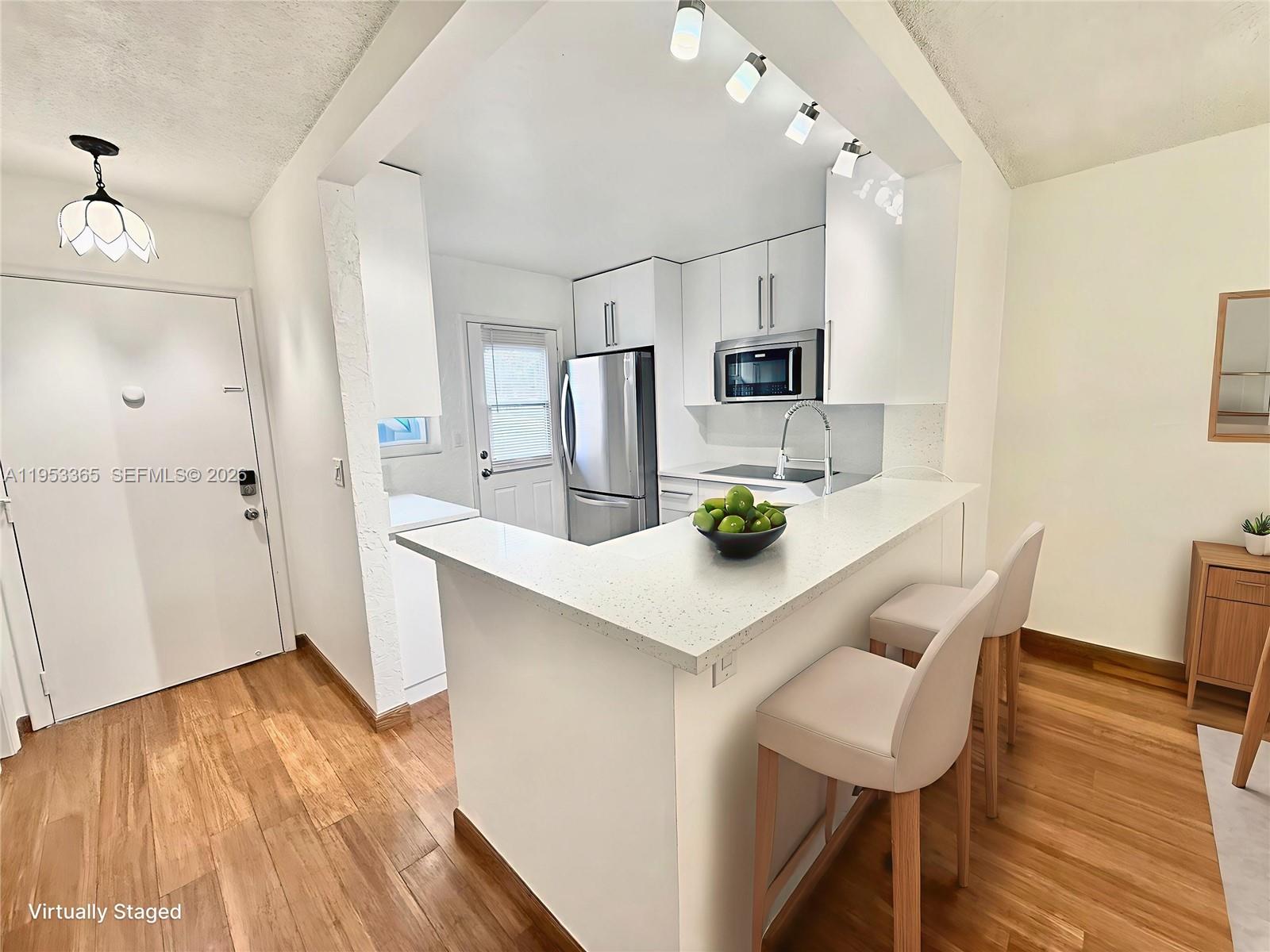 Photo of 901 14th Ave  #104, Hallandale Beach, Florida, 33009 - 