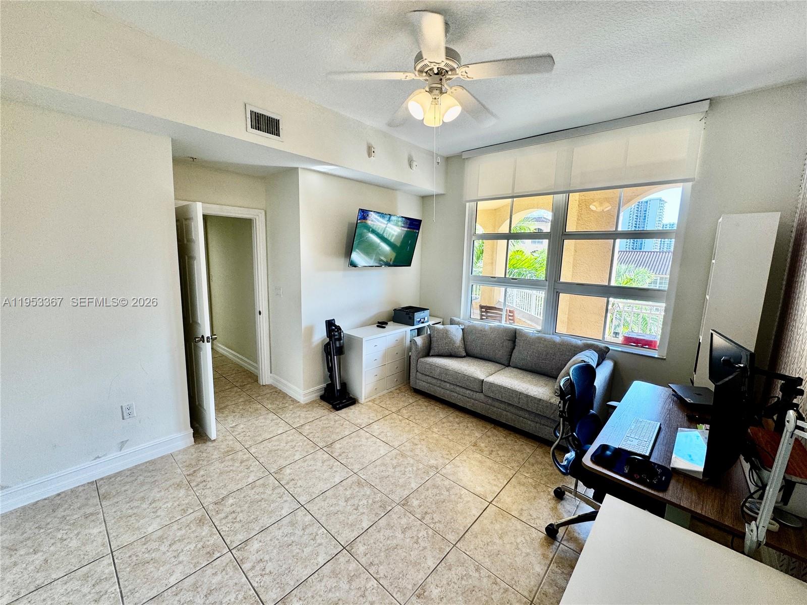 Photo of 3001 185th St  #514, Aventura, Florida, 33180 - 