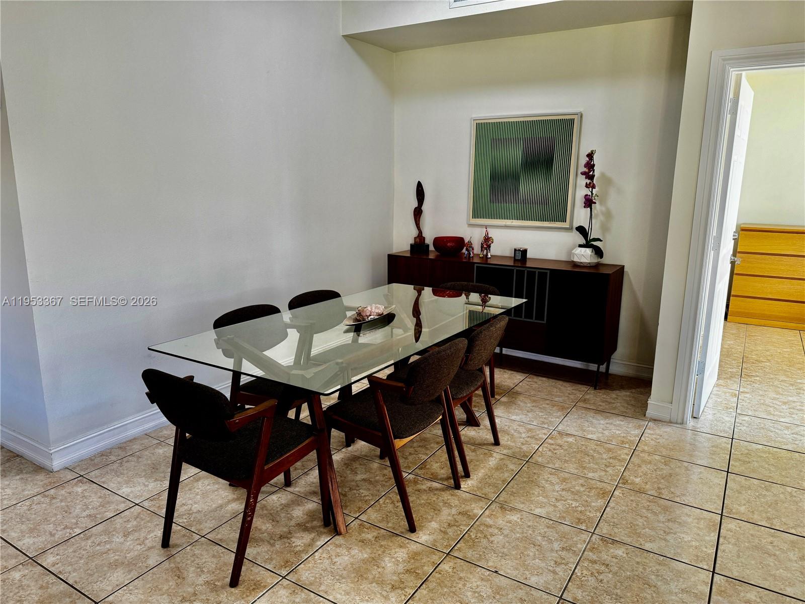 Photo of 3001 185th St  #514, Aventura, Florida, 33180 - 