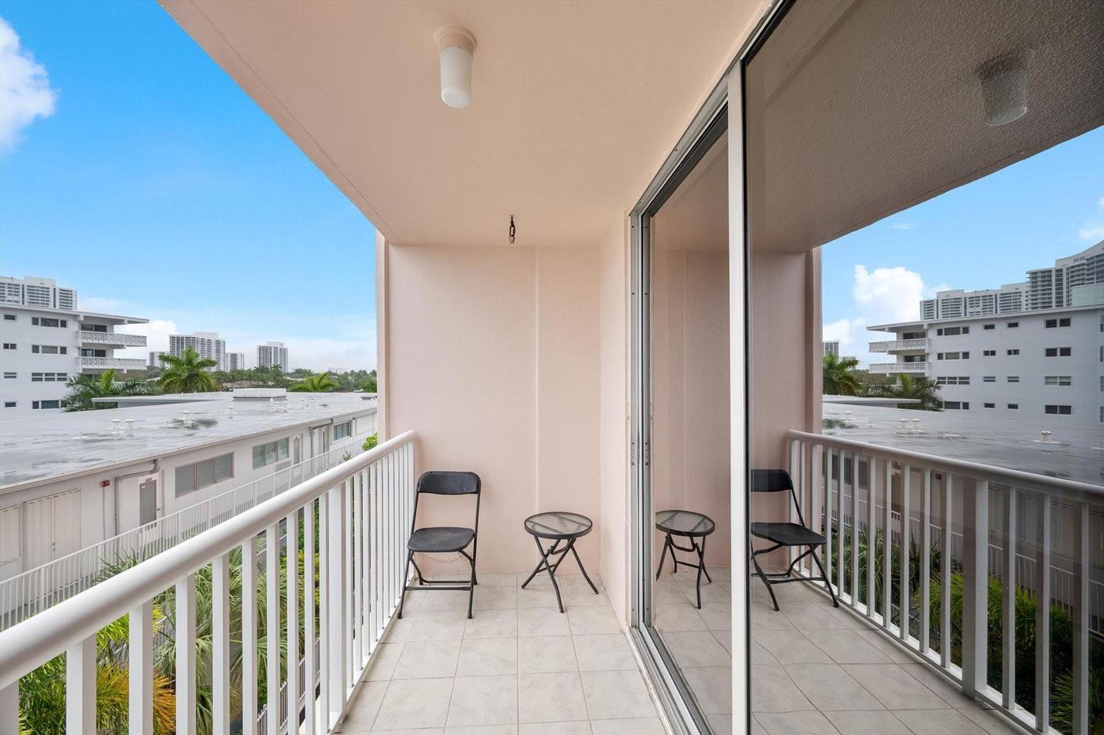 Photo of 3161 Ocean  #409, Hallandale Beach, Florida, 33009 - Photo 4