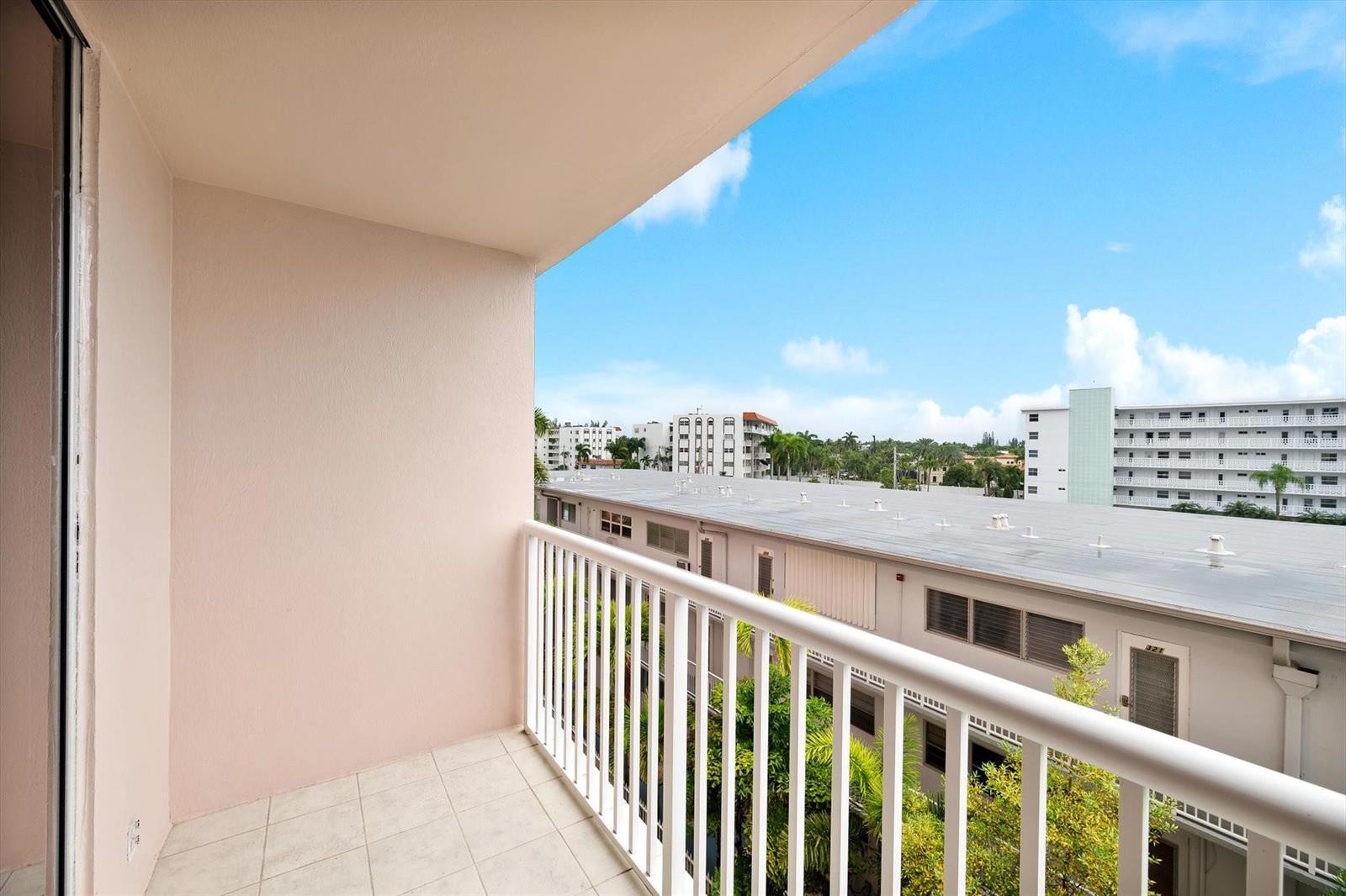 Photo of 3161 Ocean  #409, Hallandale Beach, Florida, 33009 - Photo 5