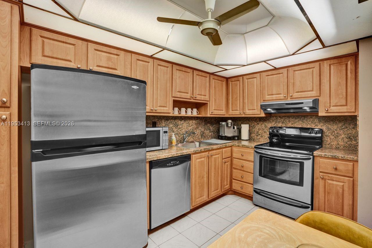 1401 2 / 2 1357 кв.футов $ 2026-01-31 0 Фото