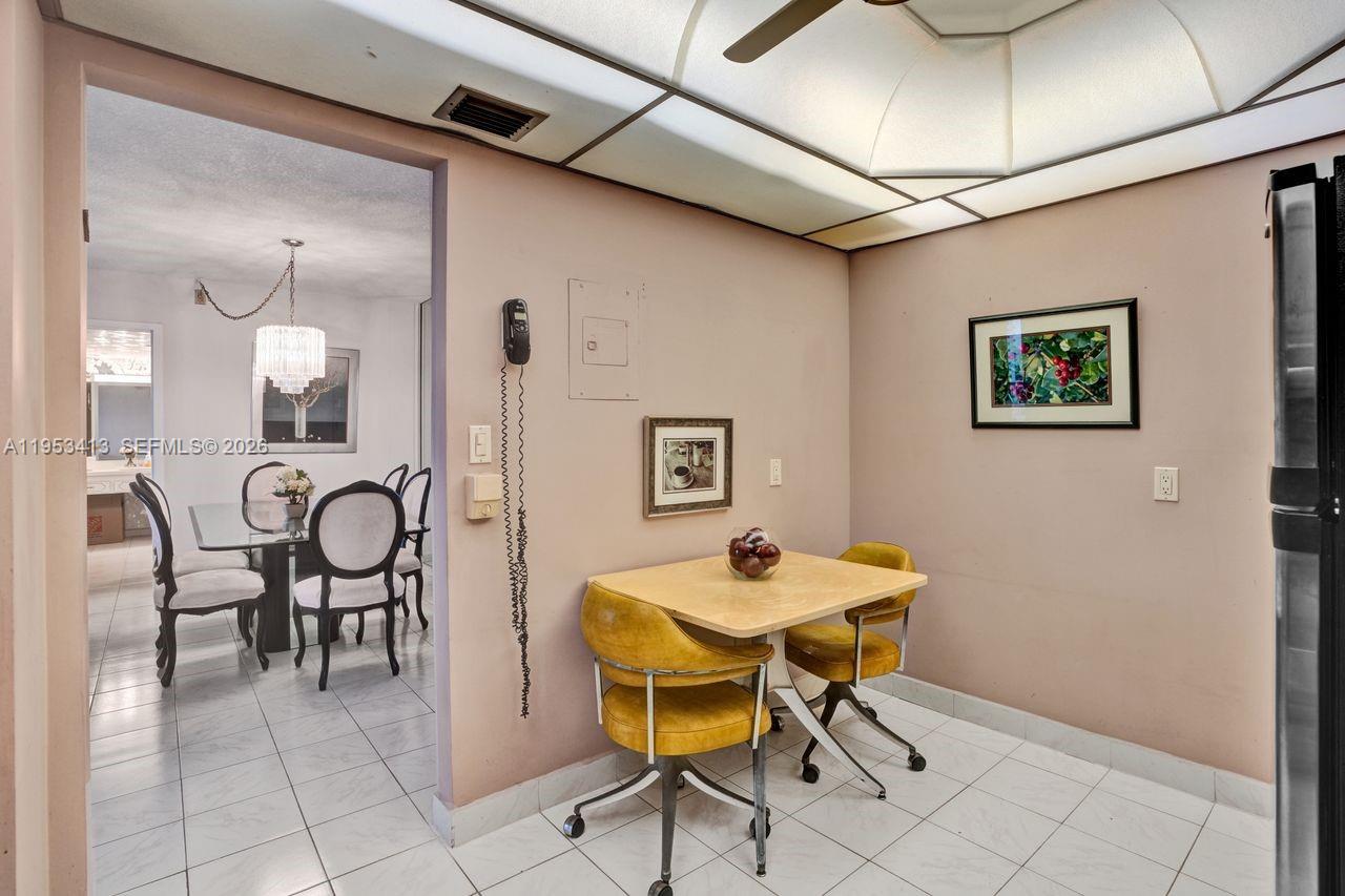 1401 2 / 2 1357 кв.футов $ 2026-01-31 0 Фото