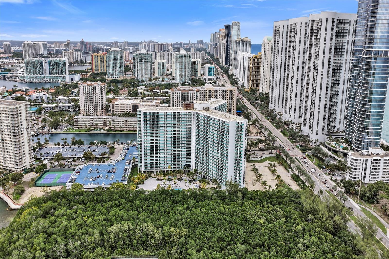 1401 2 / 2 1357 кв.футов $ 2026-01-31 0 Фото