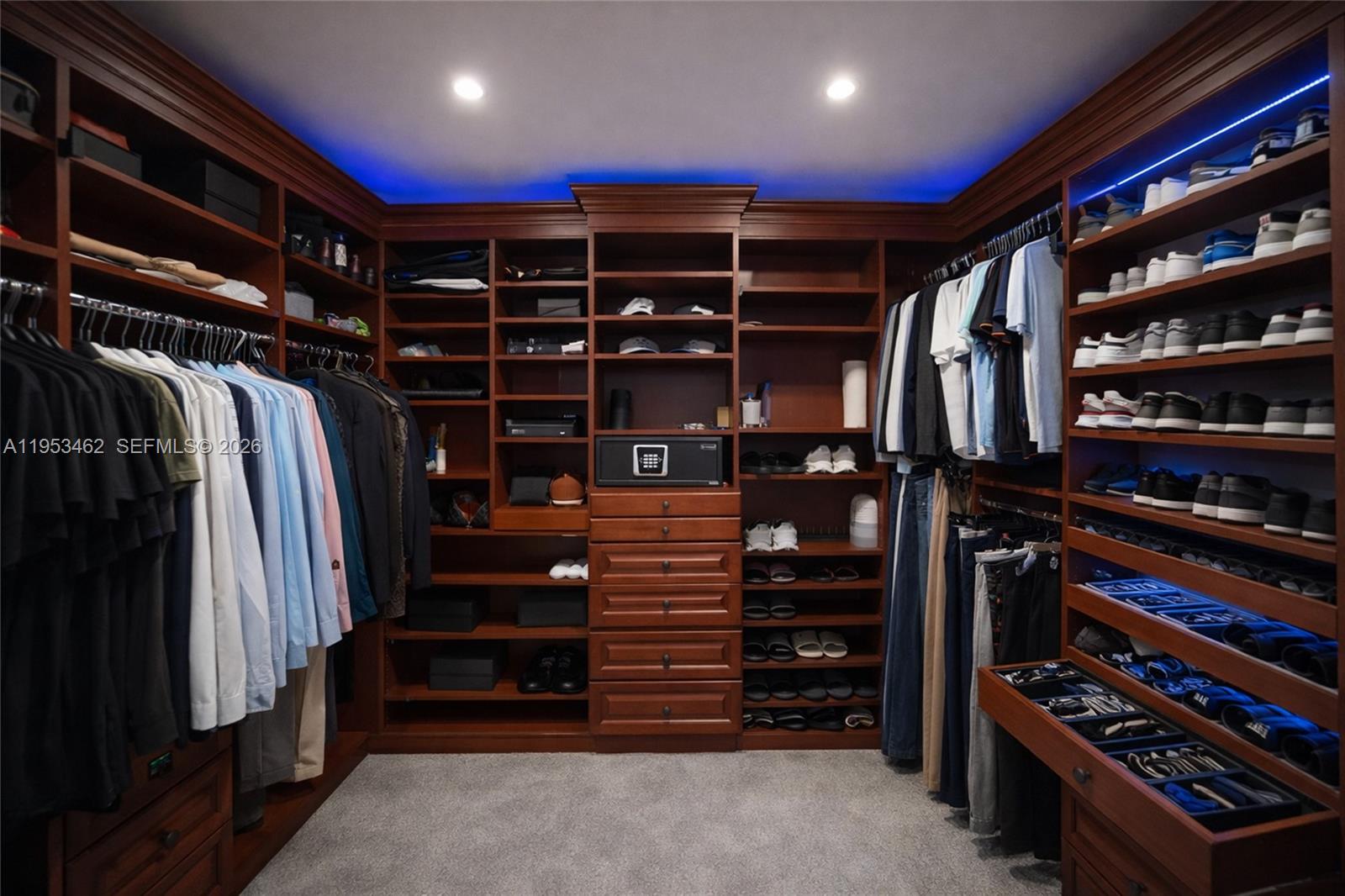 Photo of 3501 Ocean Dr  #4C, Hollywood, Florida, 33019 - 