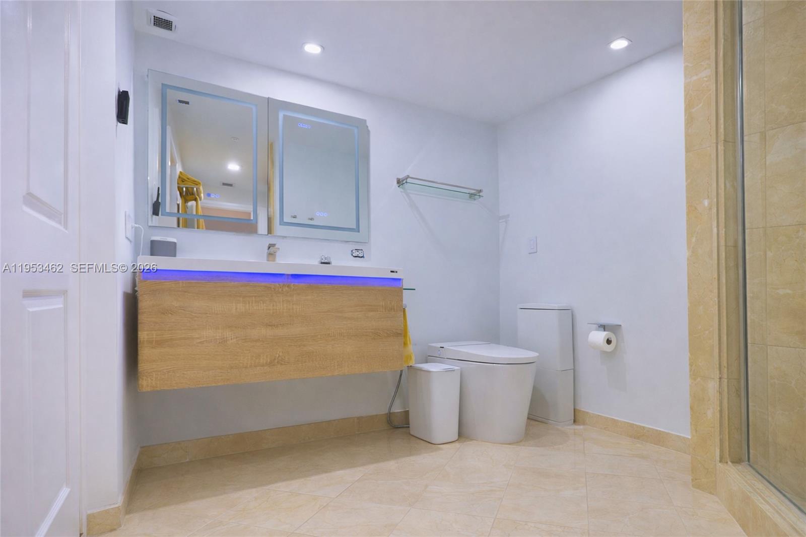 Photo of 3501 Ocean Dr  #4C, Hollywood, Florida, 33019 - 