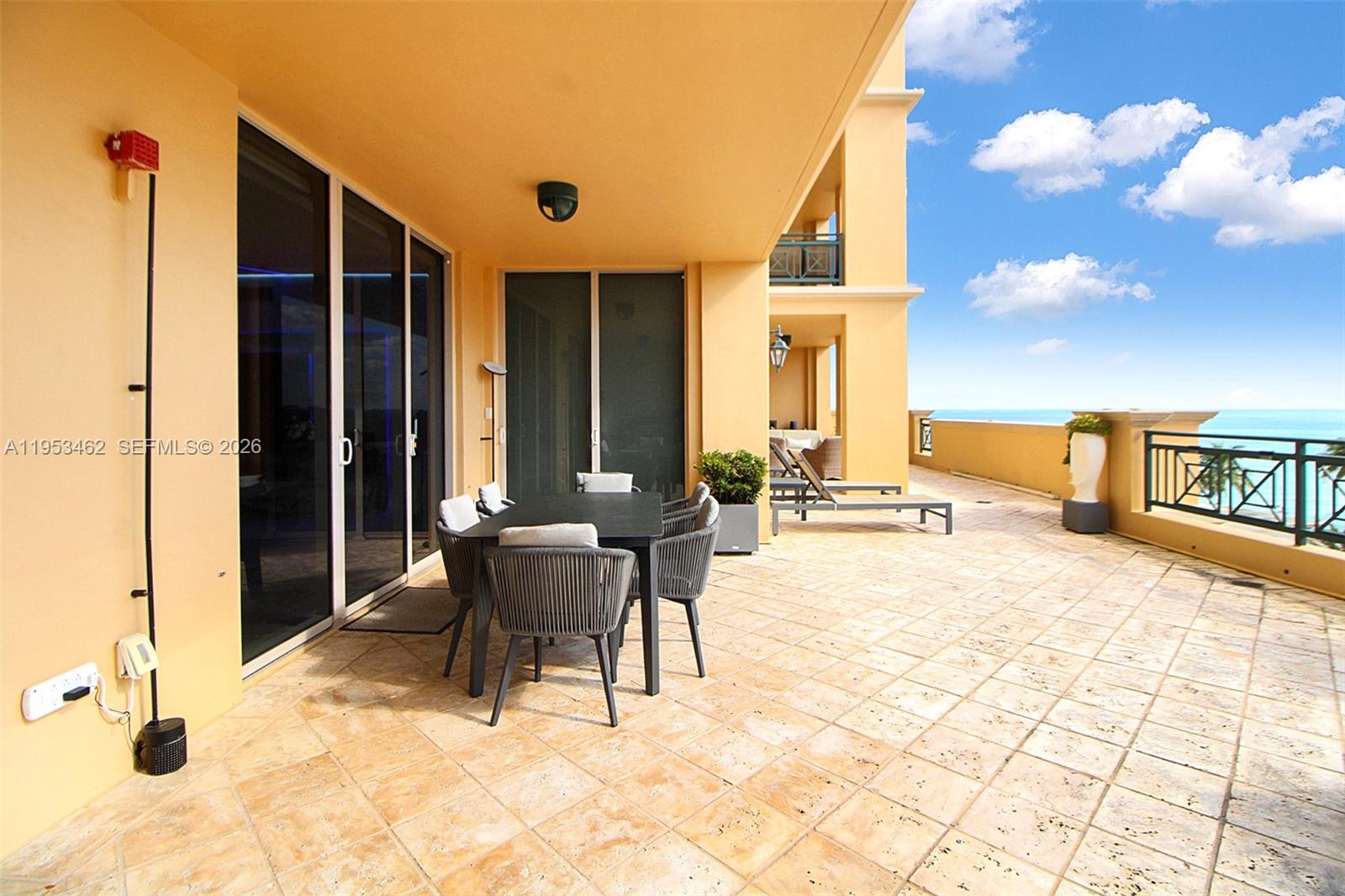 Photo of 3501 Ocean Dr  #4C, Hollywood, Florida, 33019 - 