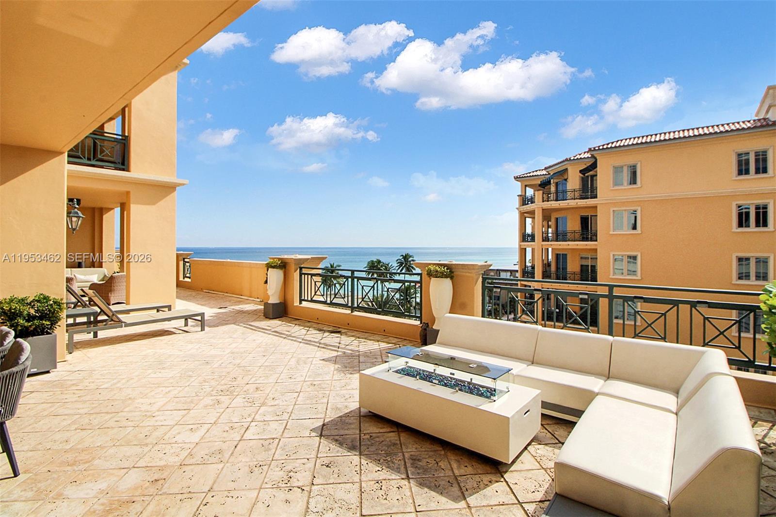 Photo of 3501 Ocean Dr  #4C, Hollywood, Florida, 33019 - 