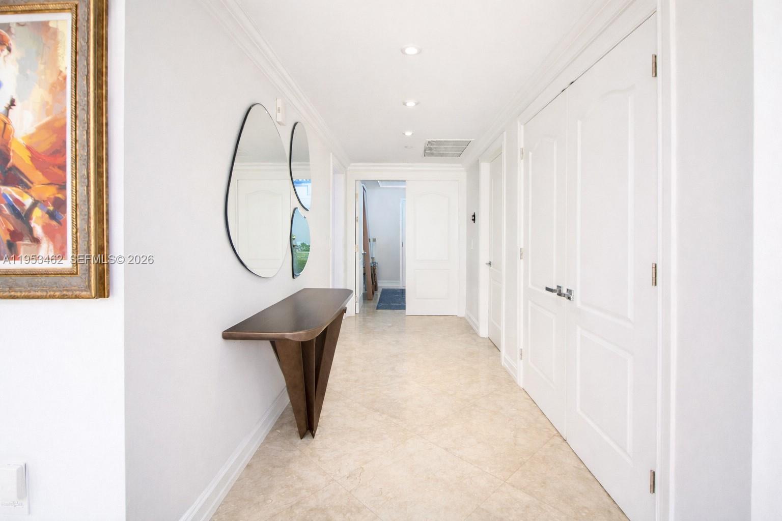 Photo of 3501 Ocean Dr  #4C, Hollywood, Florida, 33019 - 