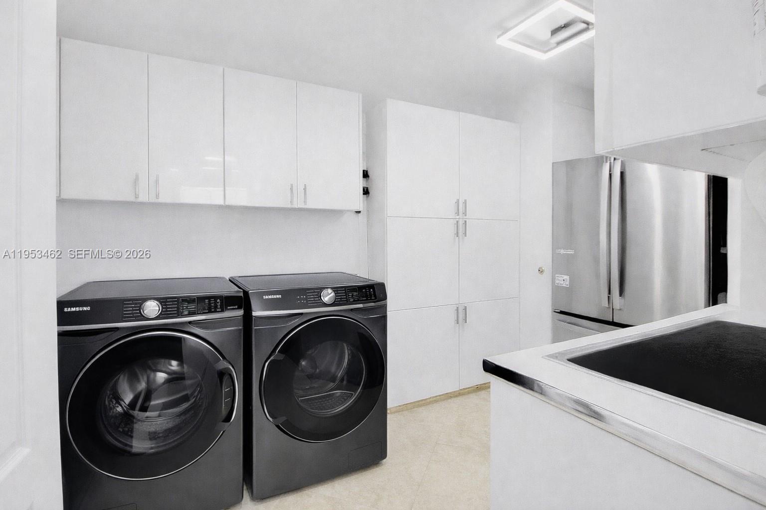 Photo of 3501 Ocean Dr  #4C, Hollywood, Florida, 33019 - 