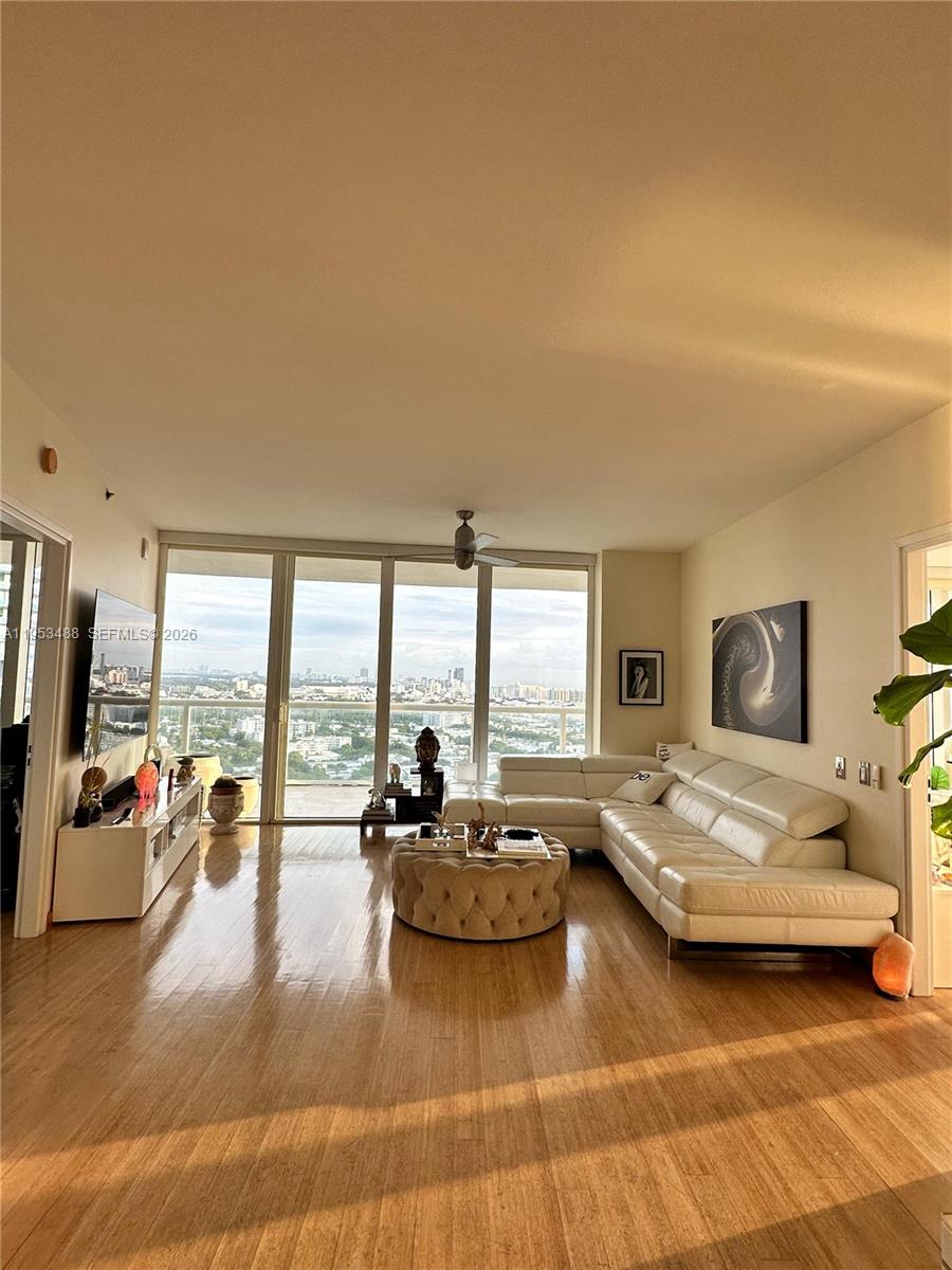 Photo of 450 Alton Rd #2810, Miami Beach, Florida, 33139 -