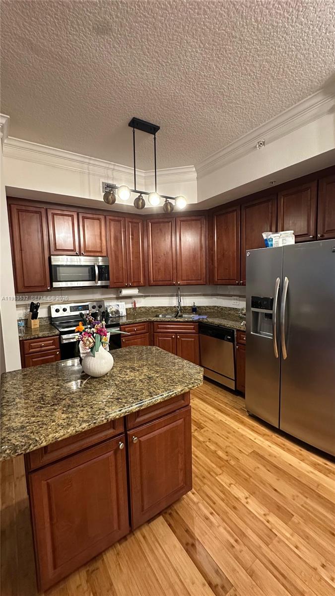 Photo of 3001 185th St  #119, Aventura, Florida, 33180 - 