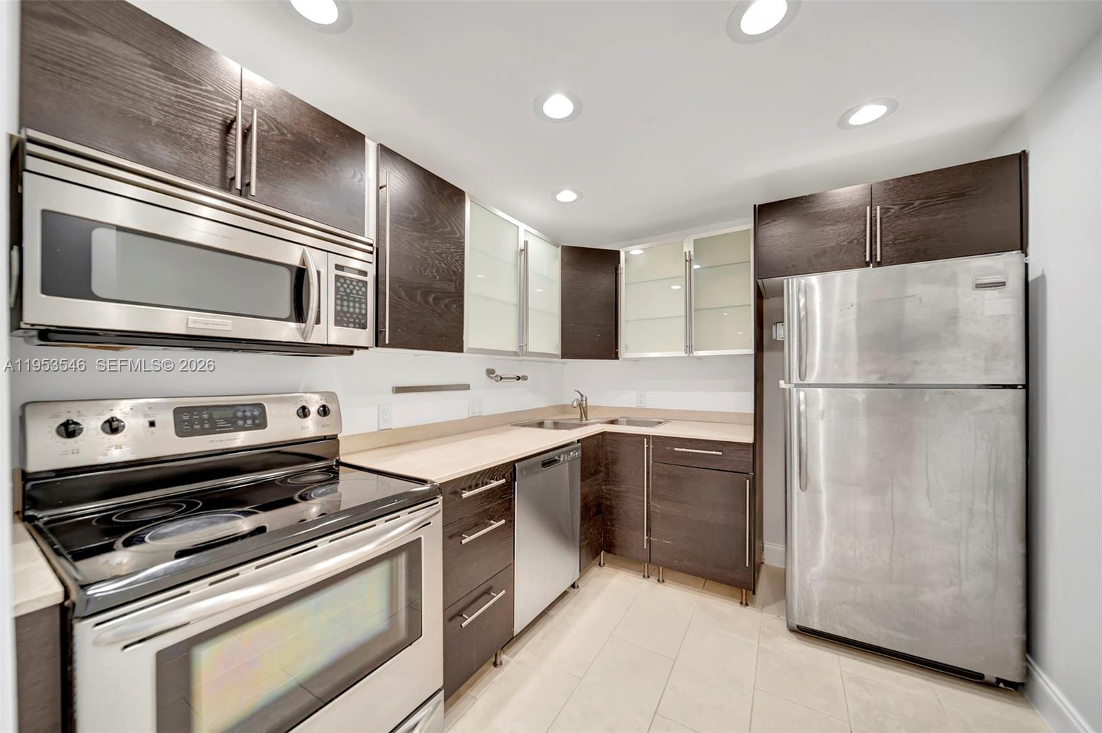 Photo of 20379 Country Club Dr  #1232, Aventura, Florida, 33180 - 