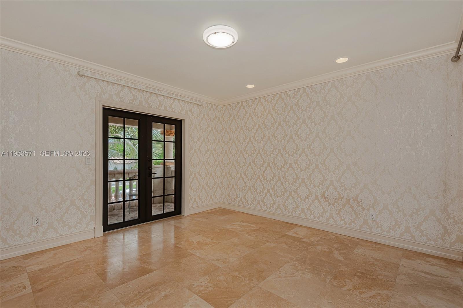 Photo of 674 Ocean Blvd (674), Golden Beach, Florida, 33160 -