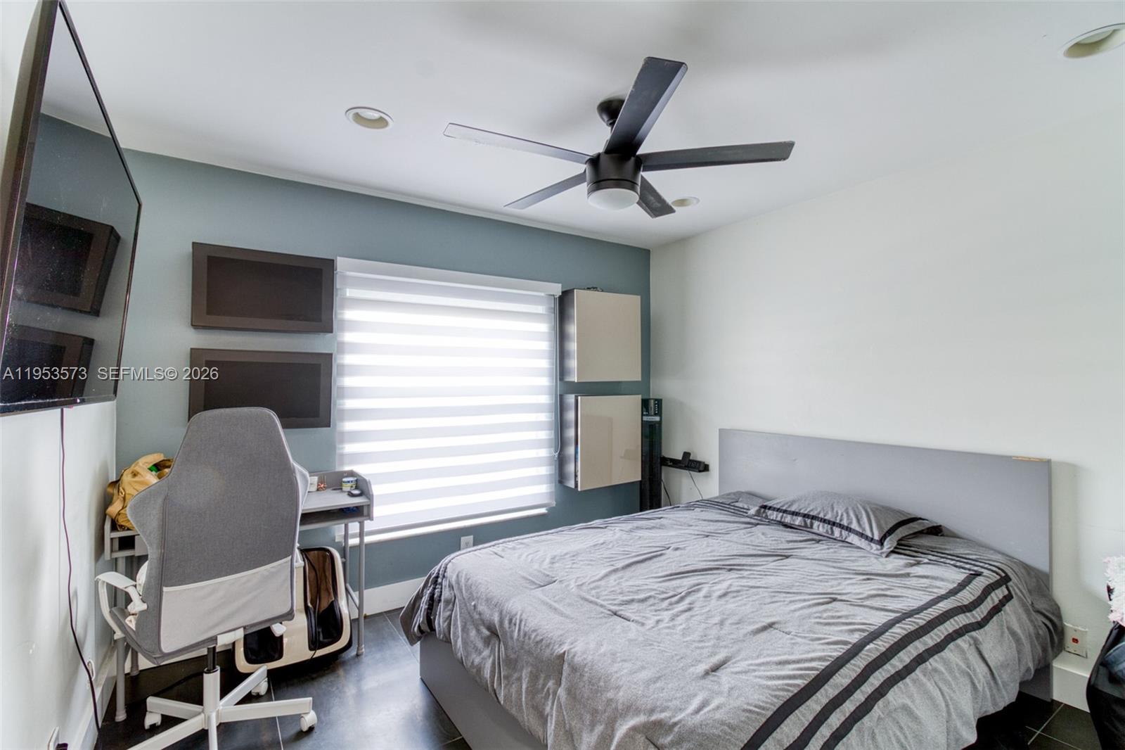 3464 3 / 2 1648 sq. ft. $ 2026-01-27 0 Photo