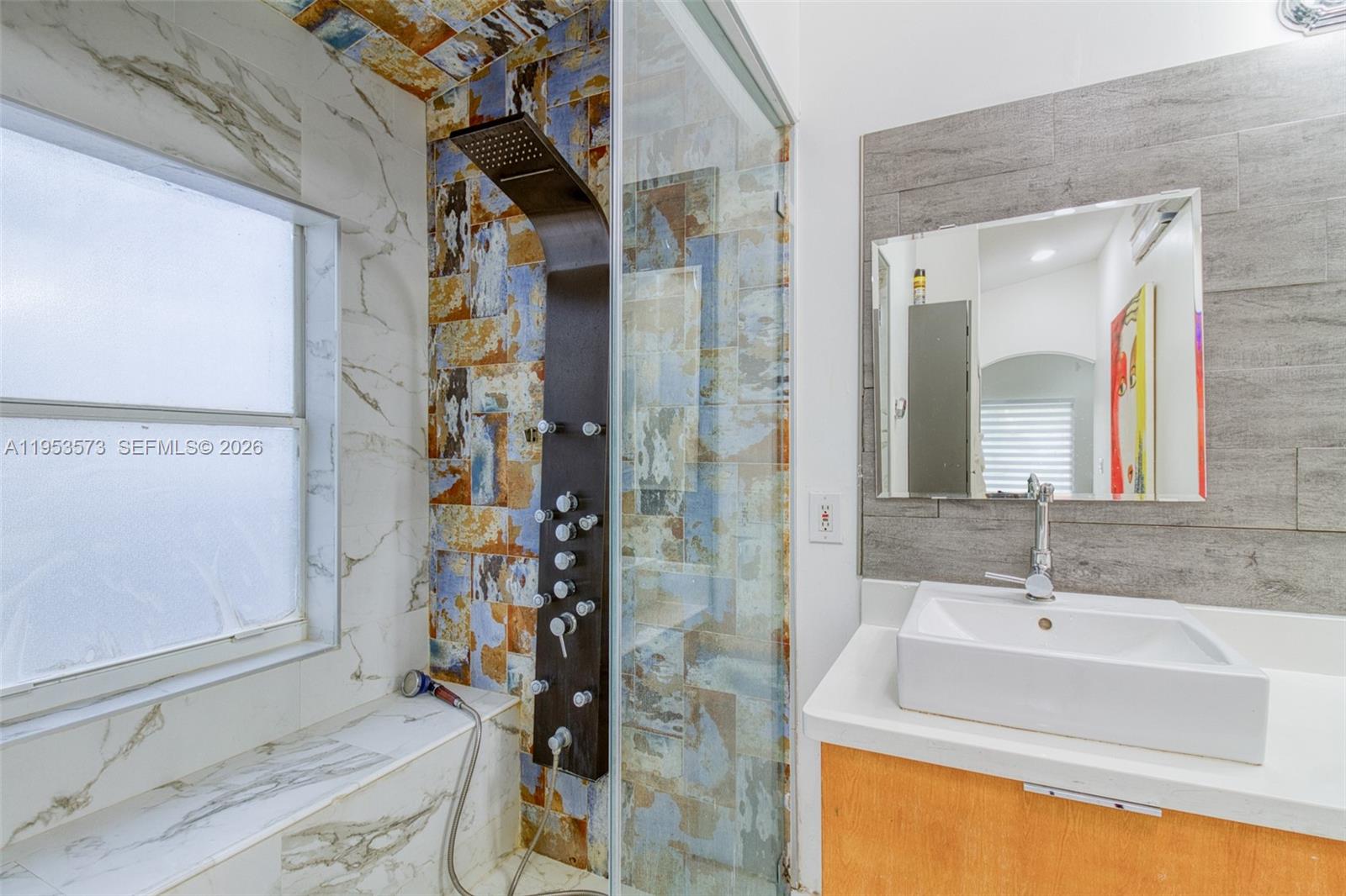 3464 3 / 2 1648 sq. ft. $ 2026-01-27 0 Photo