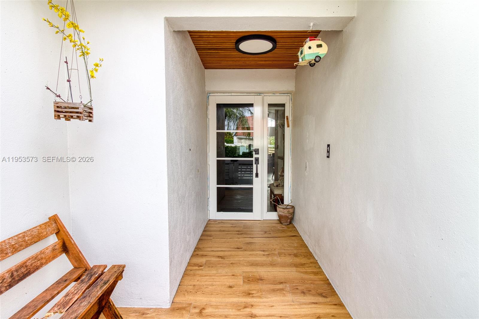 3464 3 / 2 1648 sq. ft. $ 2026-01-27 0 Photo