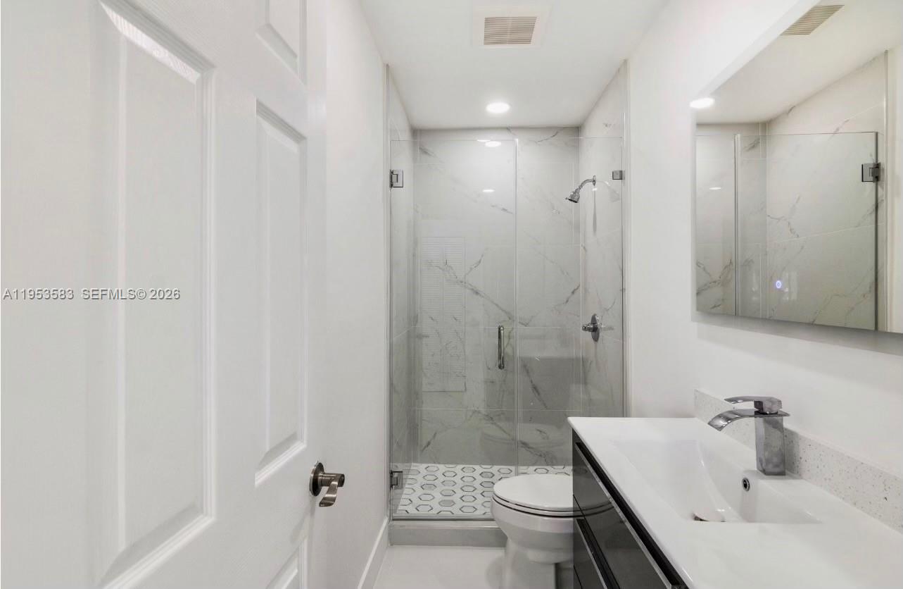   /  1952 sq. ft. $ 2026-01-27 0 Photo