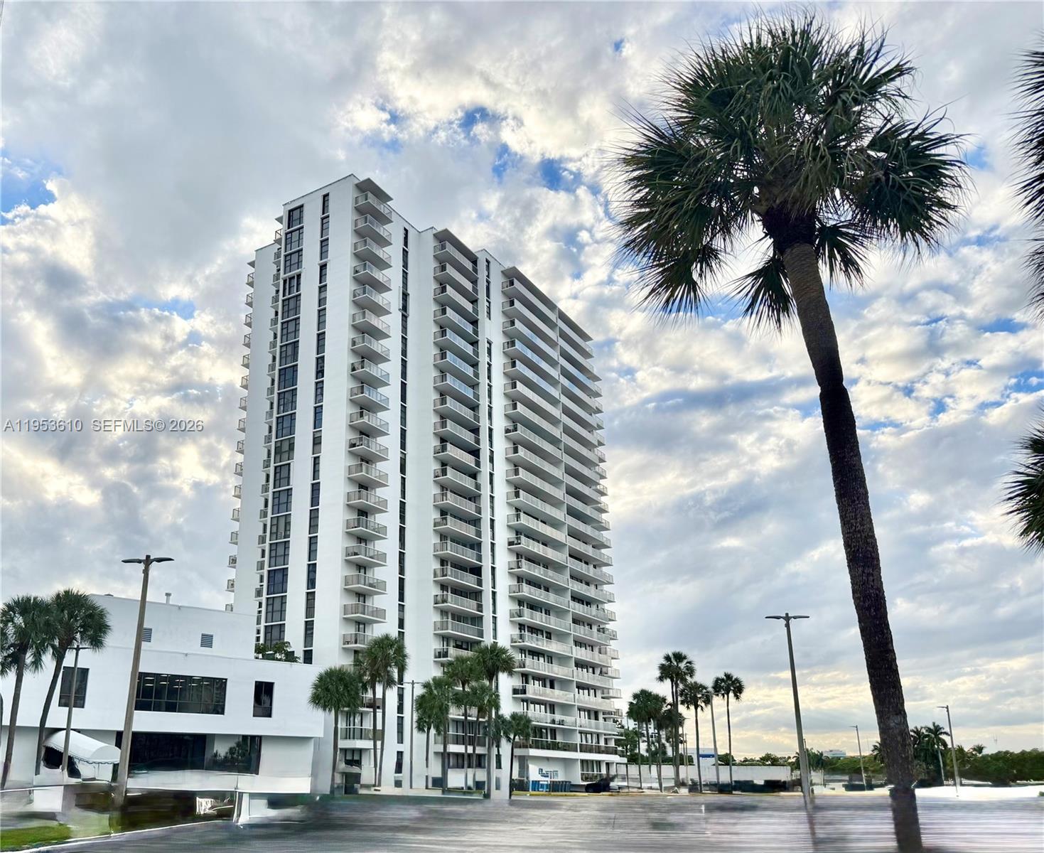 Photo of 3701 Country Club Dr #2205, Aventura, Florida, 33180 -