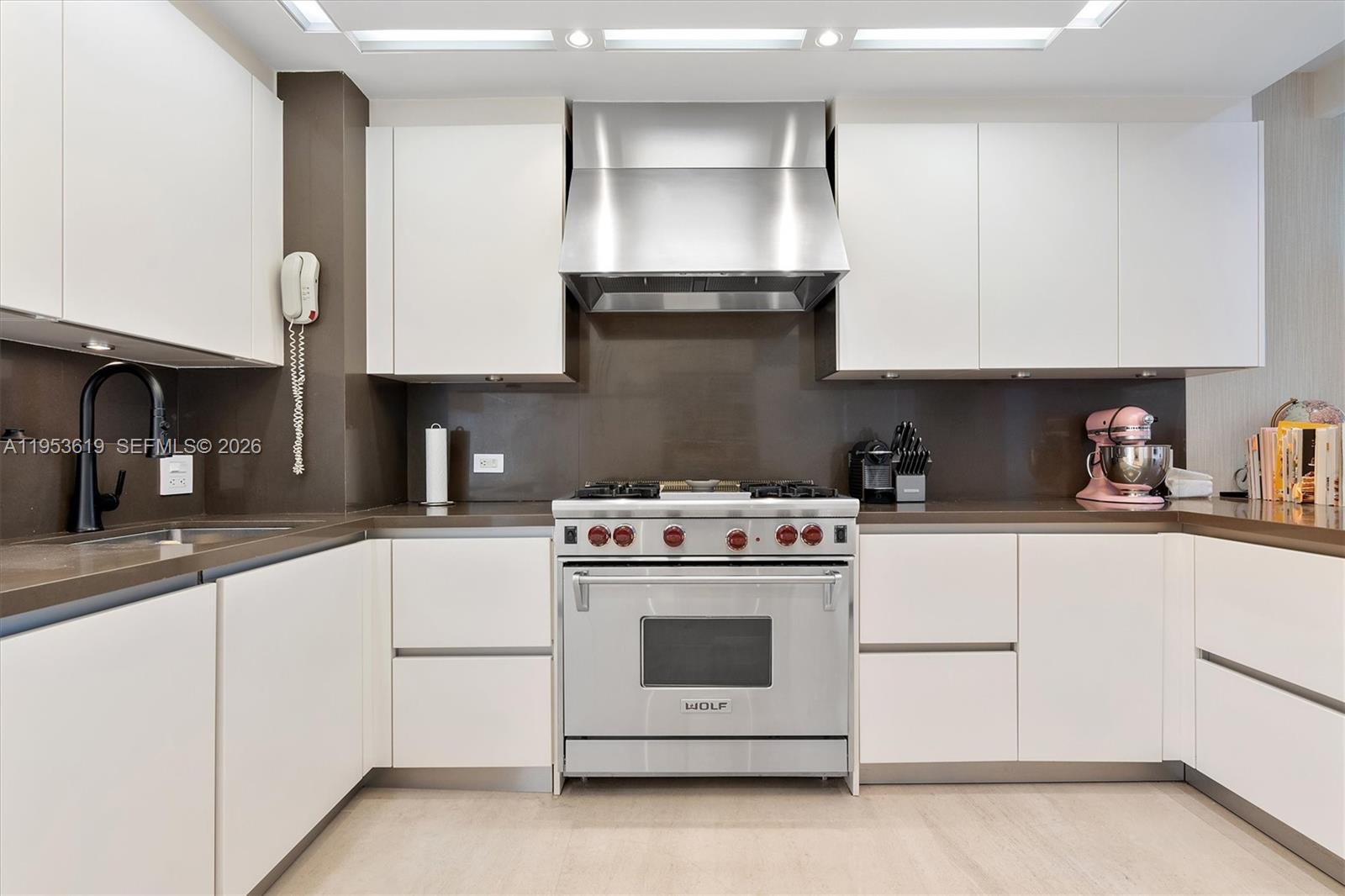 1906 3 / 4 2736 sq. ft. $ 2026-01-27 0 Photo