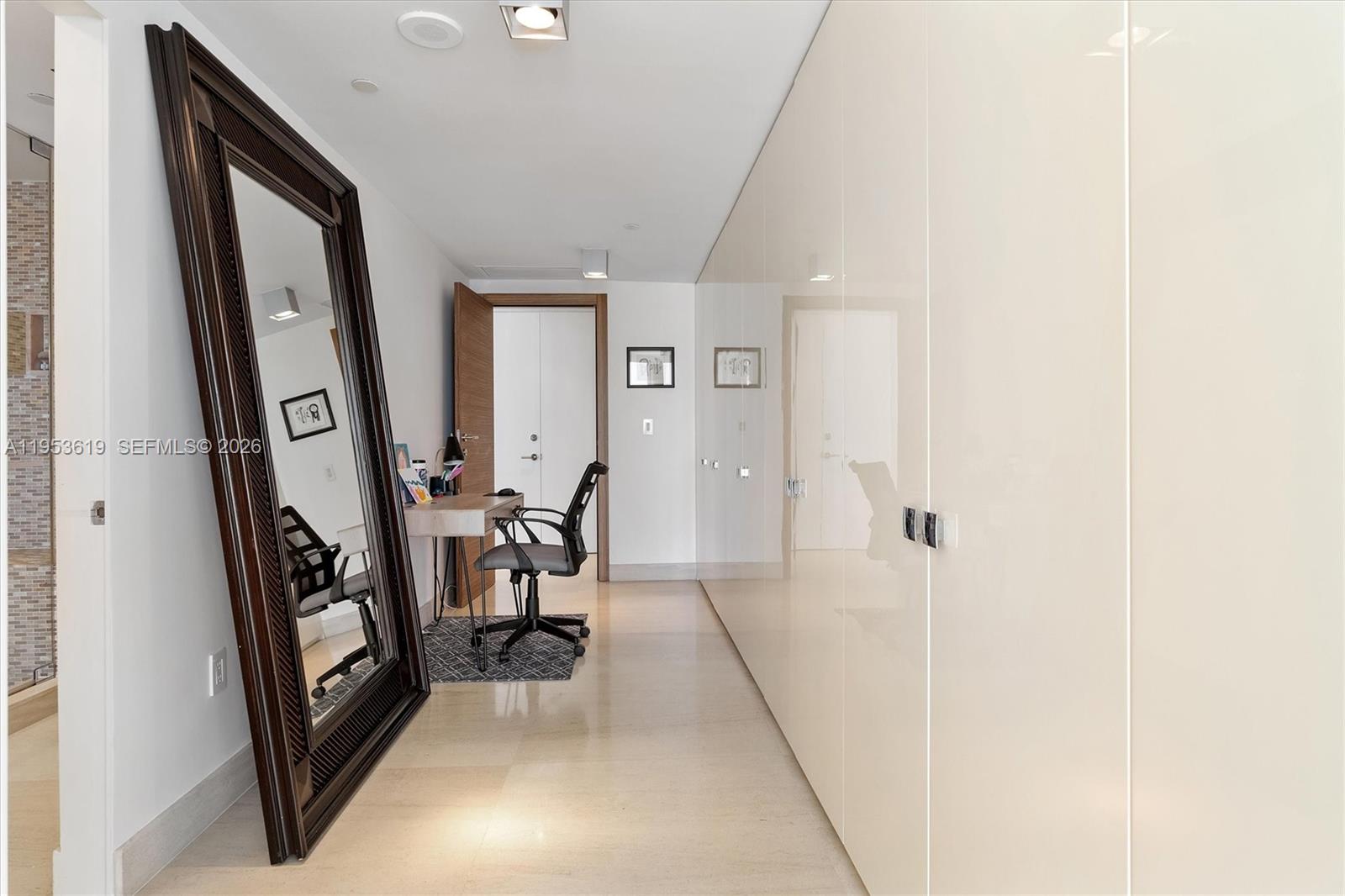 1906 3 / 4 2736 sq. ft. $ 2026-01-27 0 Photo