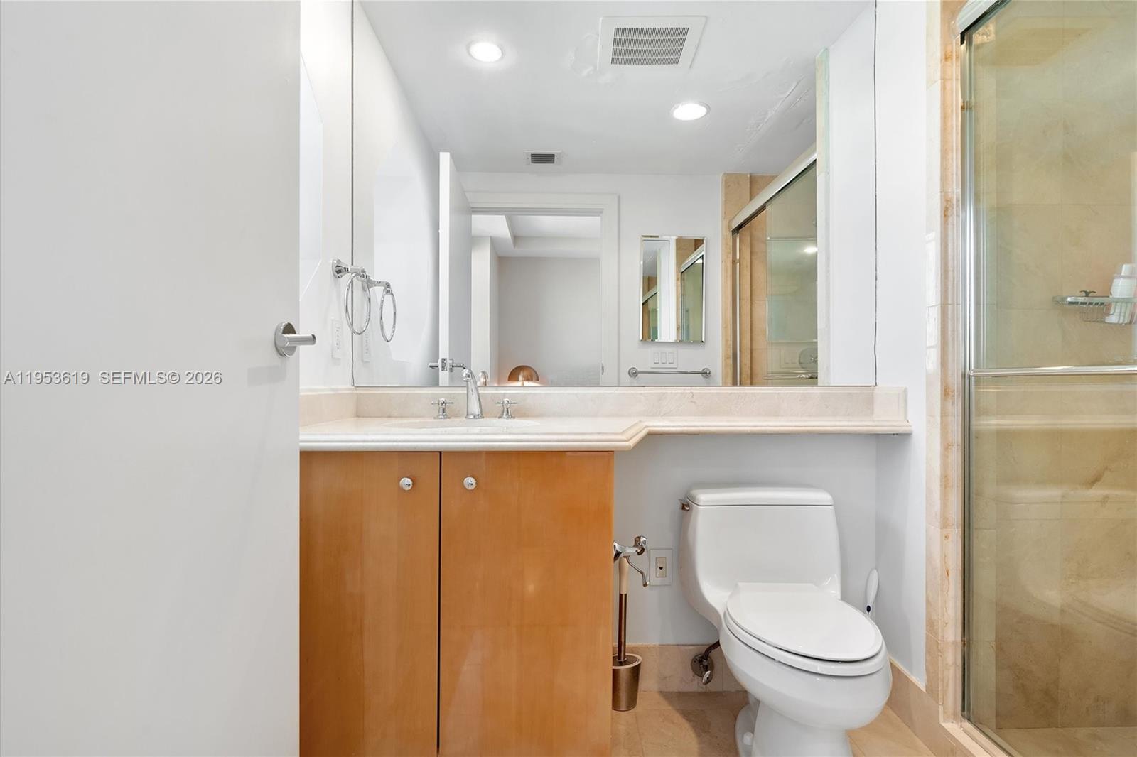 1906 3 / 4 2736 sq. ft. $ 2026-01-27 0 Photo