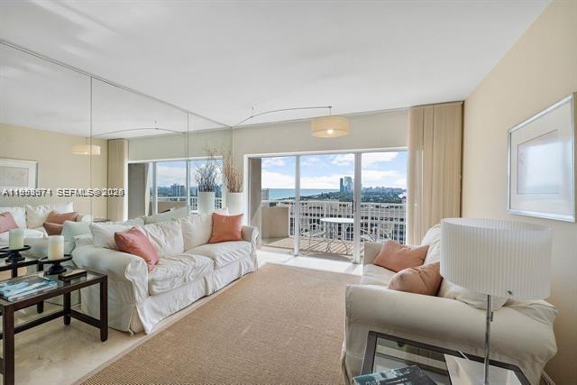 See details 19A 1 / 2 870 sq. ft. $ 2026-01-27 0 Photo