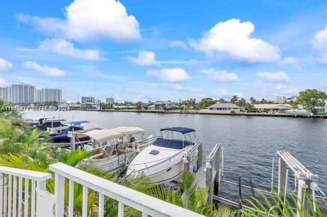 See details 19A 1 / 2 870 sq. ft. $ 2026-01-27 0 Photo