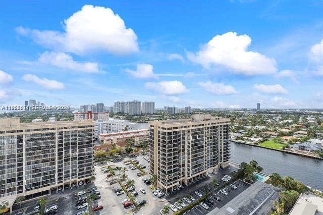 See details 19A 1 / 2 870 sq. ft. $ 2026-01-27 0 Photo