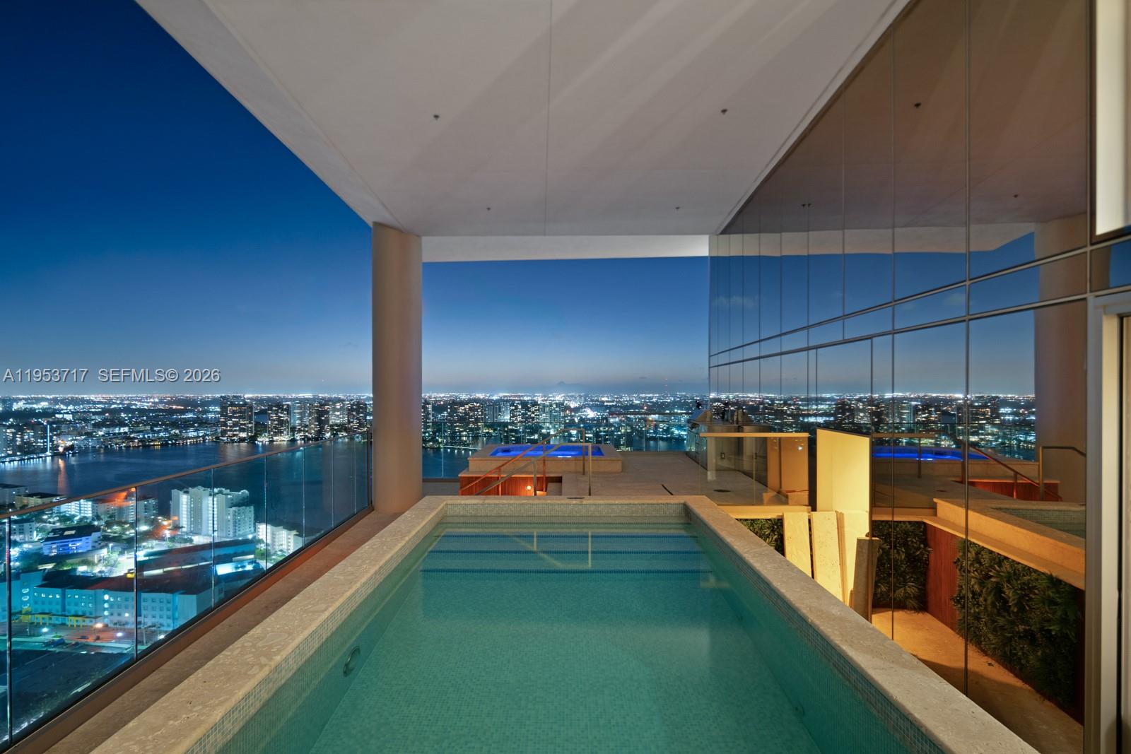 3704 5 / 8 6695 sq. ft. $ 2026-01-27 0 Photo