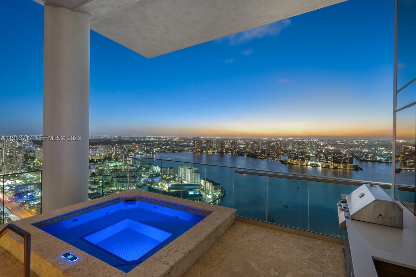 3704 5 / 8 6695 sq. ft. $ 2026-01-27 0 Photo