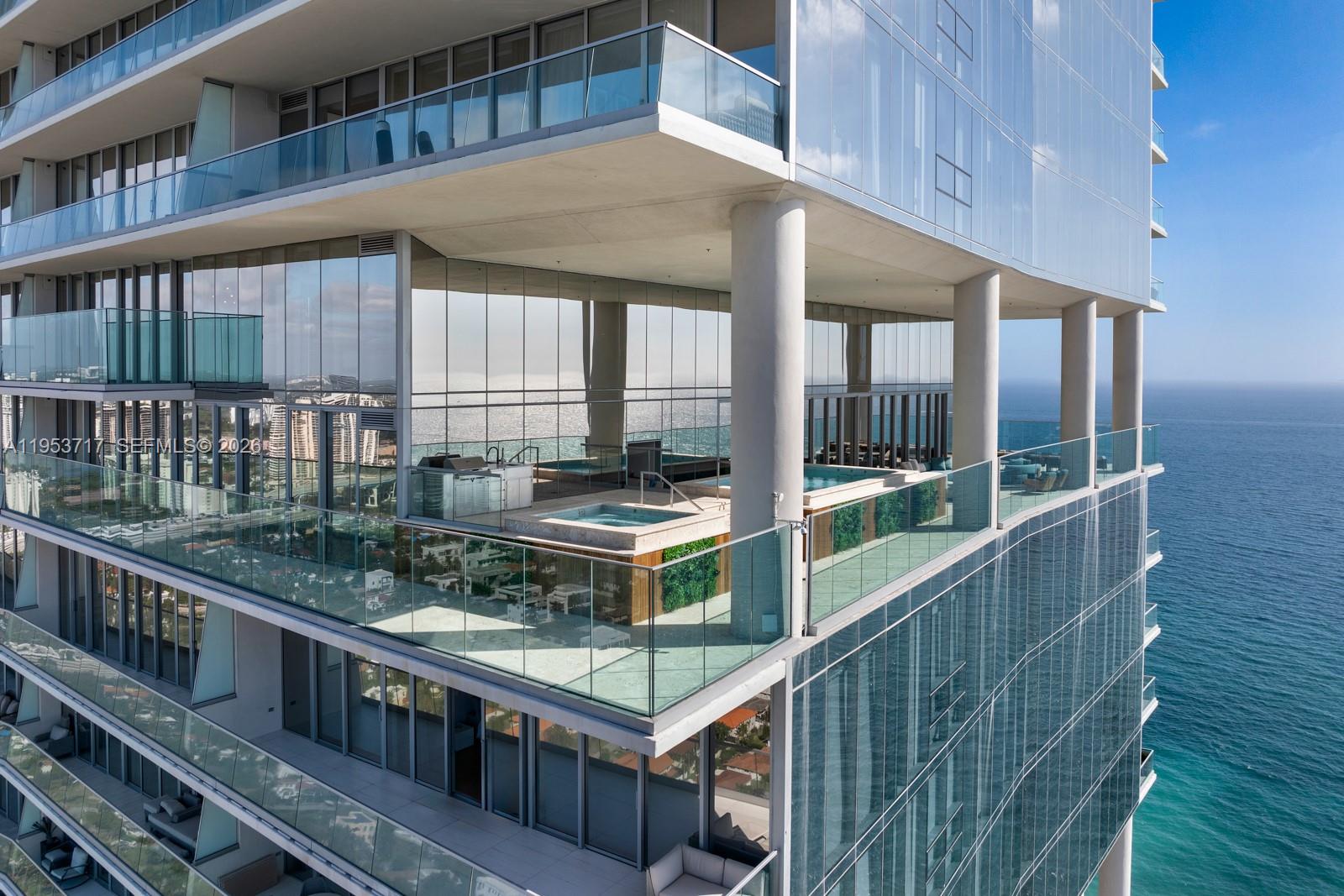 3704 5 / 8 6695 sq. ft. $ 2026-01-27 0 Photo