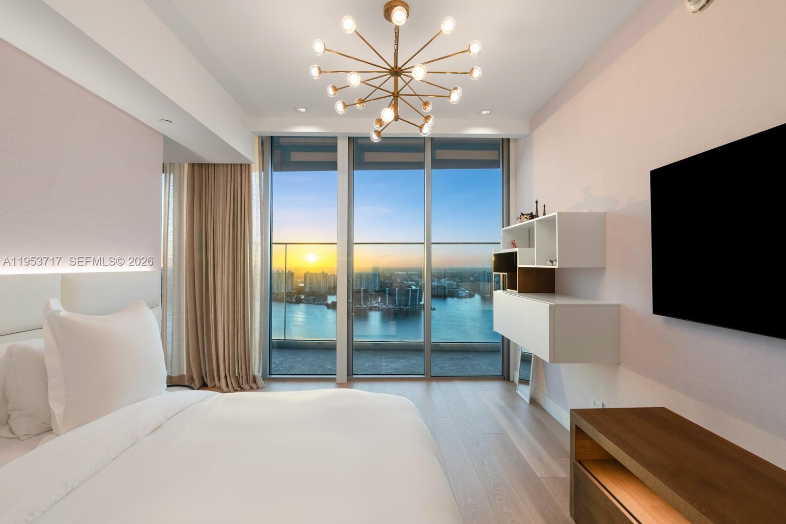 3704 5 / 8 6695 sq. ft. $ 2026-01-27 0 Photo