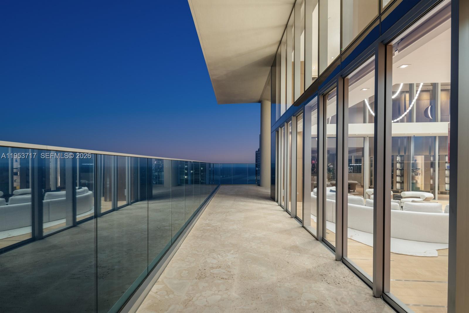 3704 5 / 8 6695 sq. ft. $ 2026-01-27 0 Photo