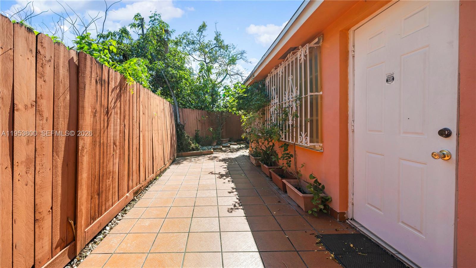   /  1864 sq. ft. $ 2026-01-27 0 Photo