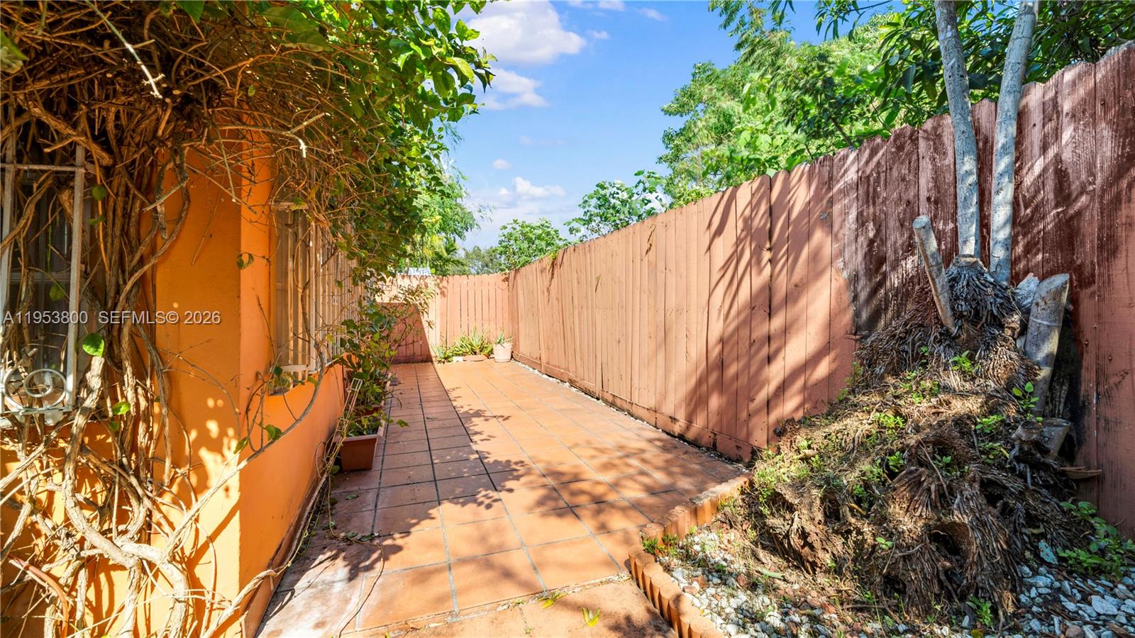   /  1864 sq. ft. $ 2026-01-27 0 Photo