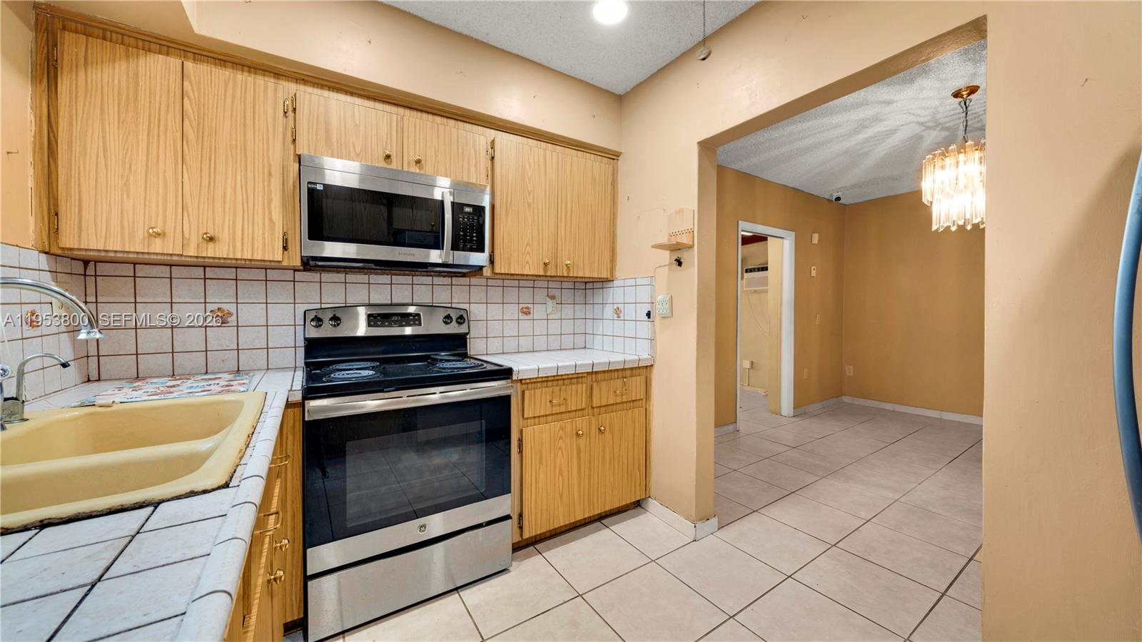   /  1864 sq. ft. $ 2026-01-27 0 Photo