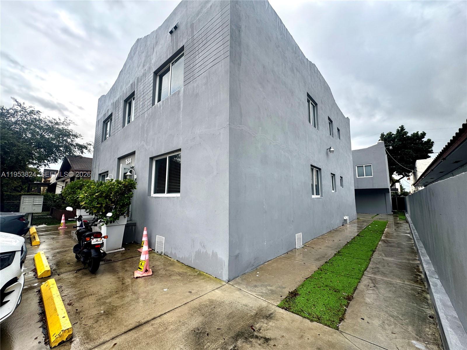   /  5318 sq. ft. $ 2026-01-27 0 Photo