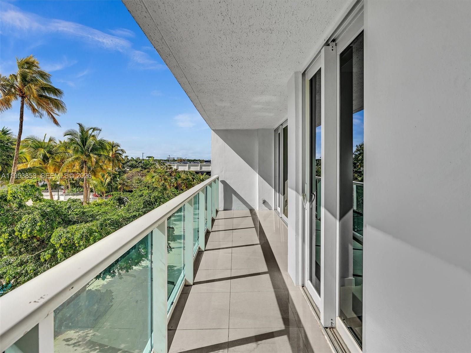 223 1 / 2 991 кв.футов $ 2026-01-27 0 Фото