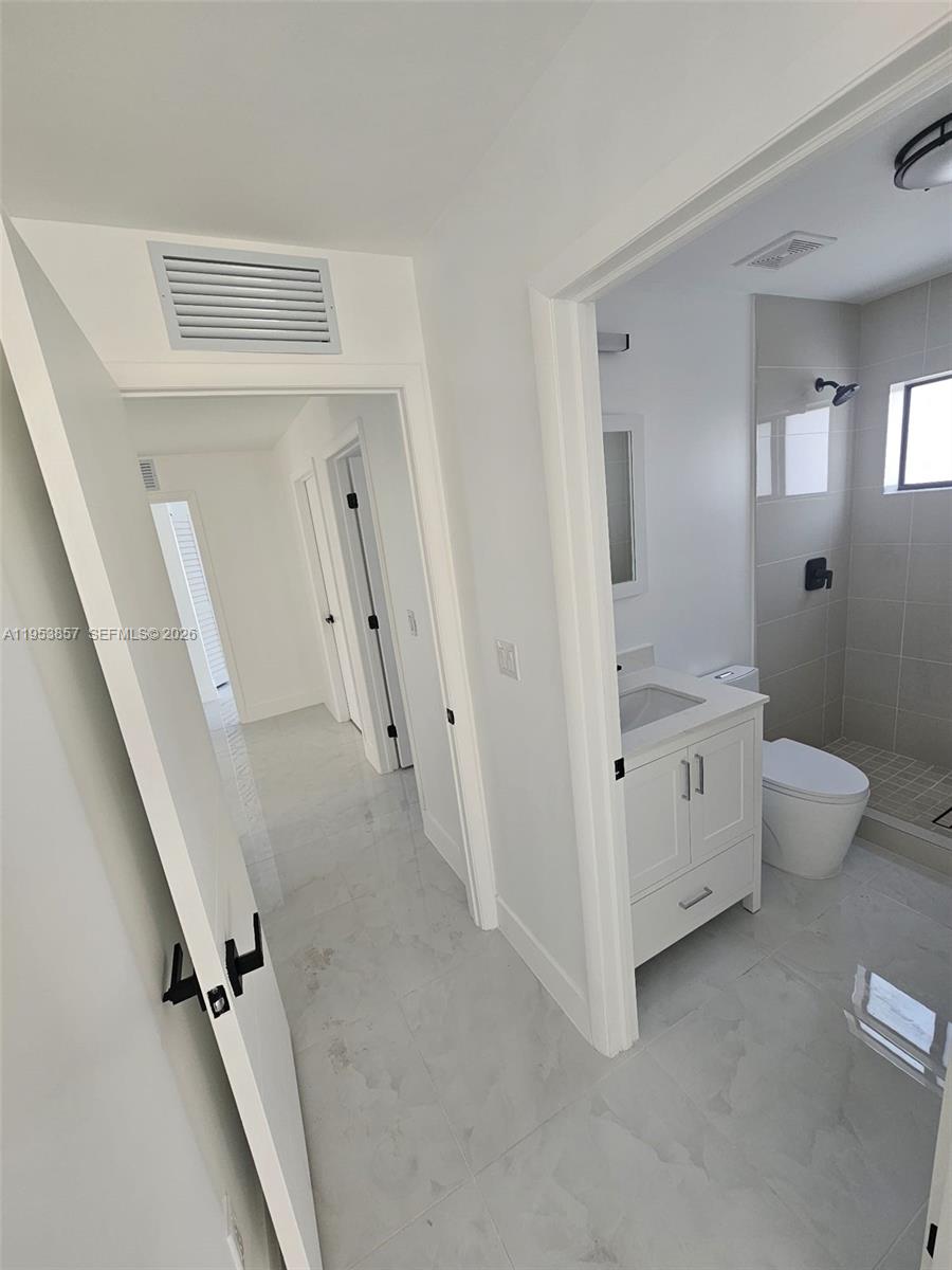   /  2374 sq. ft. $ 2026-03-30 0 Photo