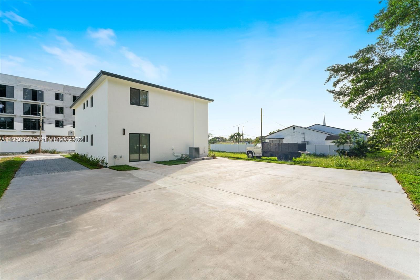   /  2374 sq. ft. $ 2026-03-30 0 Photo