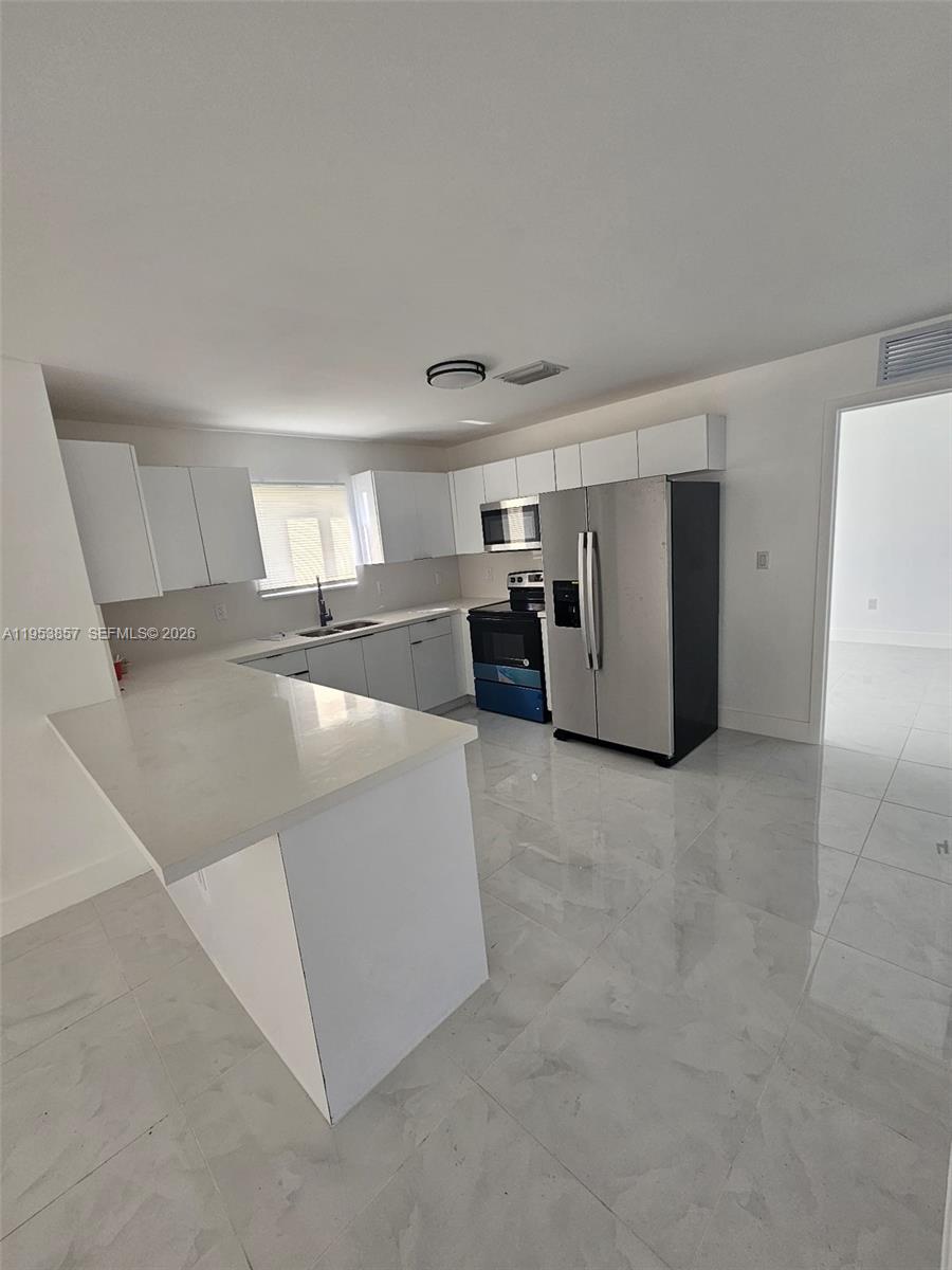   /  2374 sq. ft. $ 2026-03-30 0 Photo