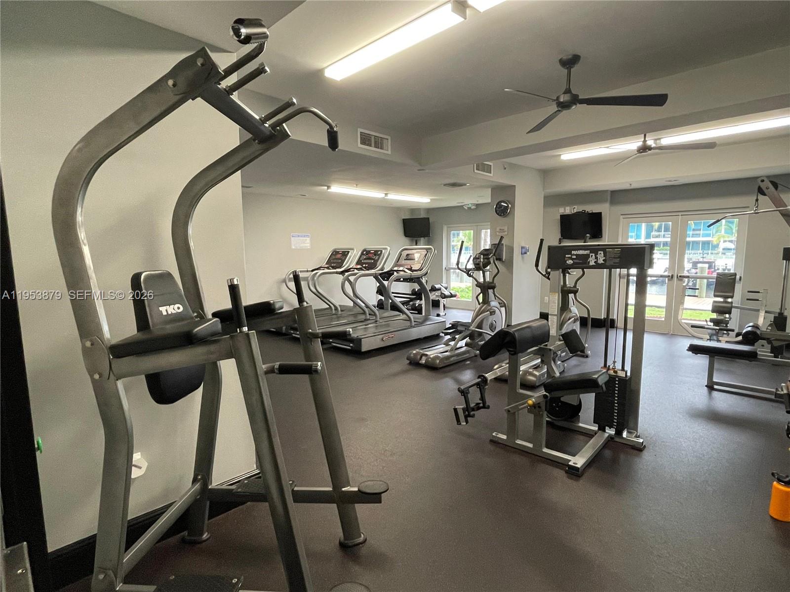 Photo of 3001 185th St  #612, Aventura, Florida, 33180 - 