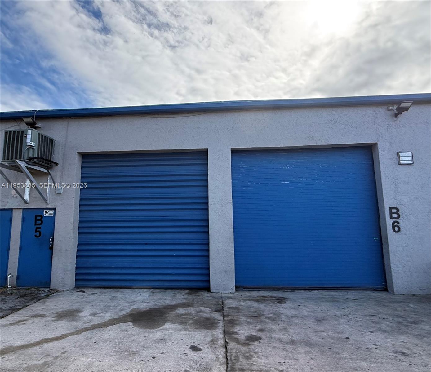 B5 & B6  /   sq. ft. $ 2026-01-27 0 Photo