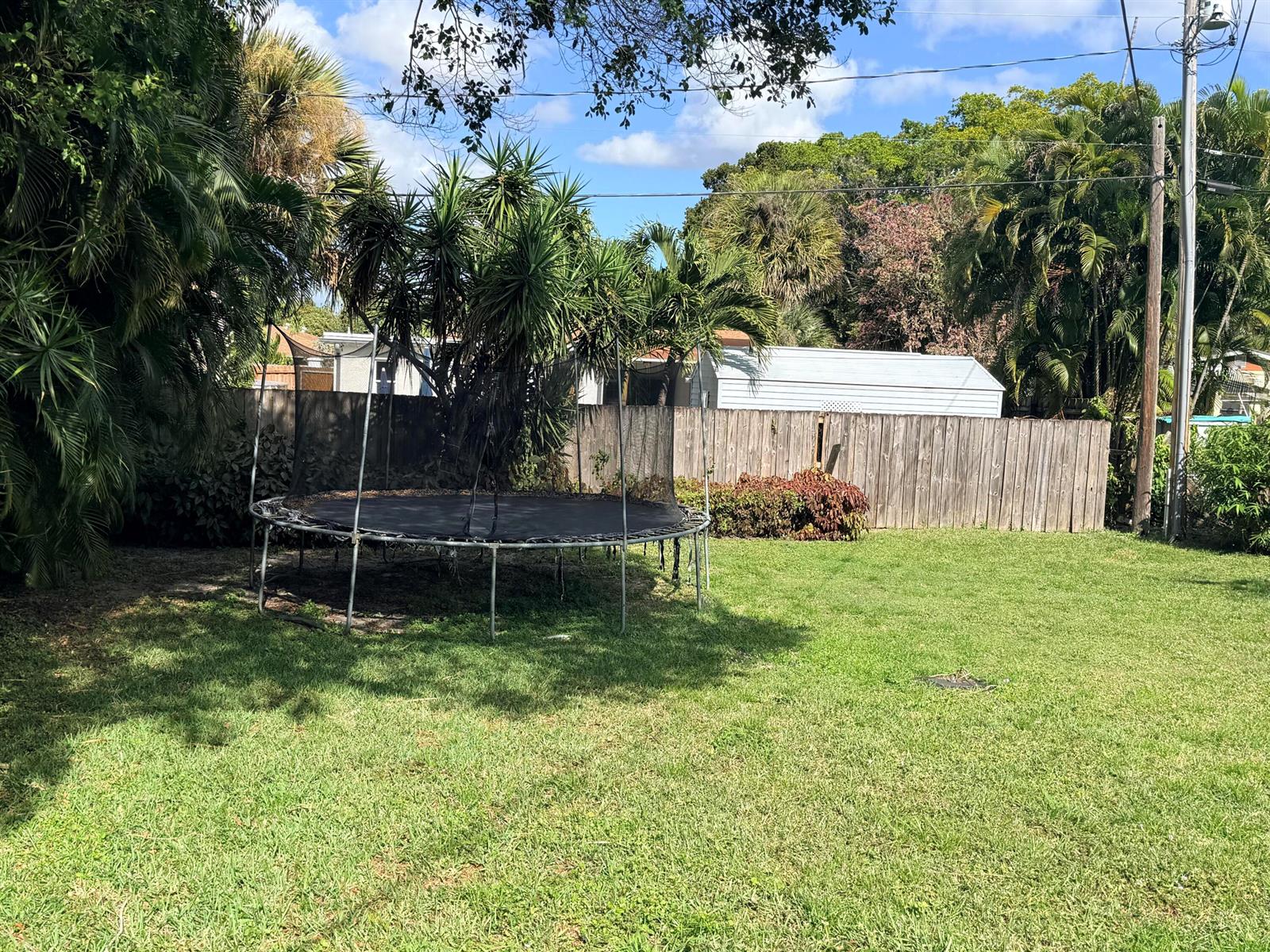   / 0  sq. ft. $ 2026-05-11 0 foto