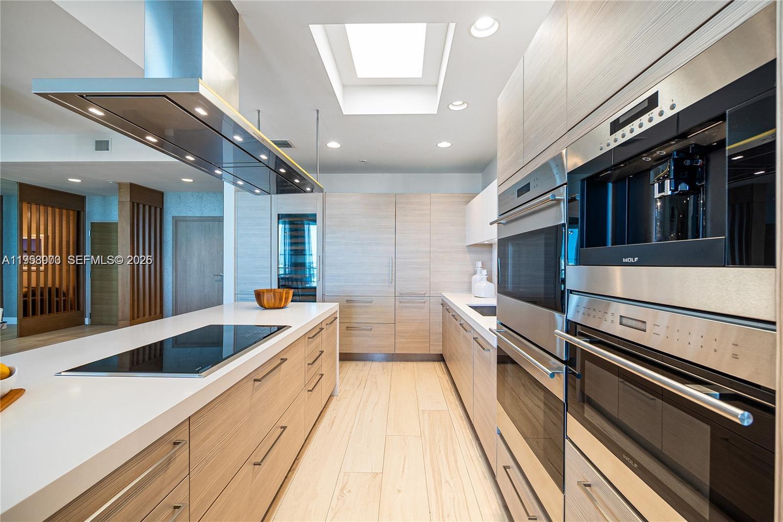 Photo of 17301 BISCAYNE BLVD #PH6, North Miami Beach, Florida, 33160 -