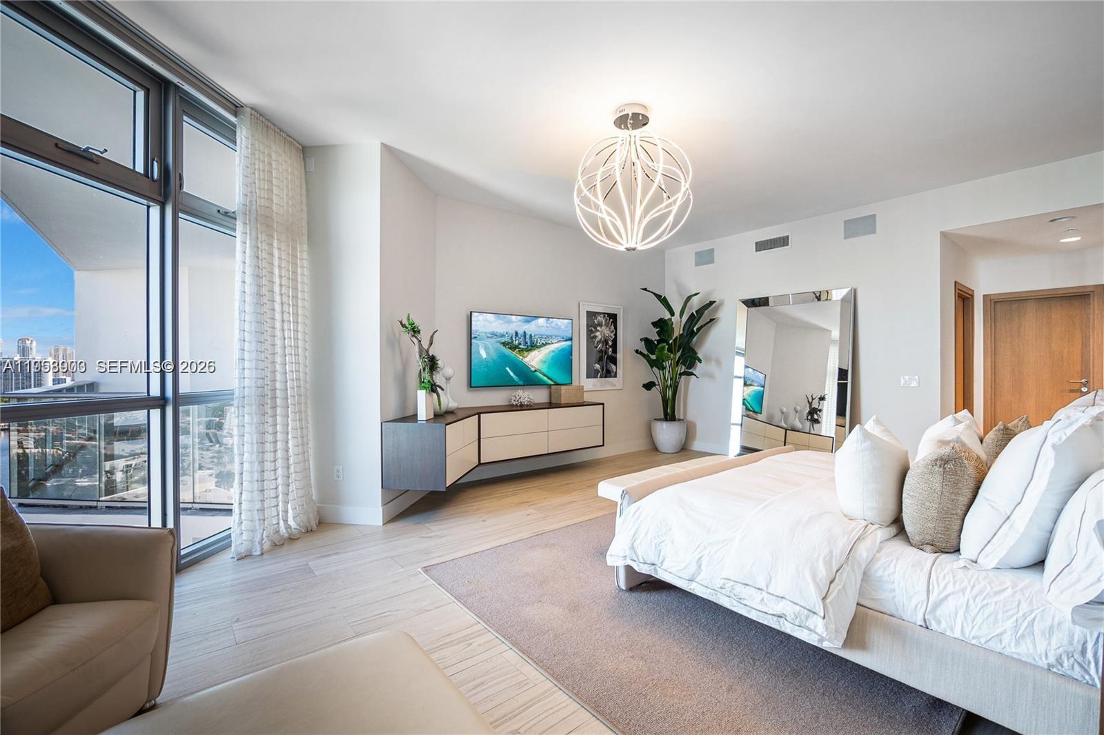 Photo of 17301 BISCAYNE BLVD #PH6, North Miami Beach, Florida, 33160 - Master