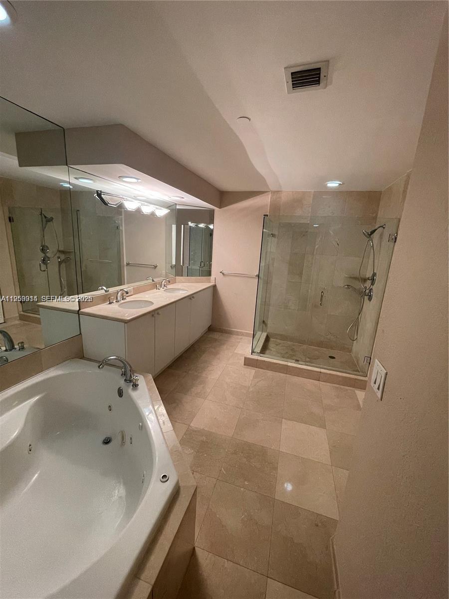 Photo of 8925 Collins Ave  #11D, Surfside, Florida, 33154 - 