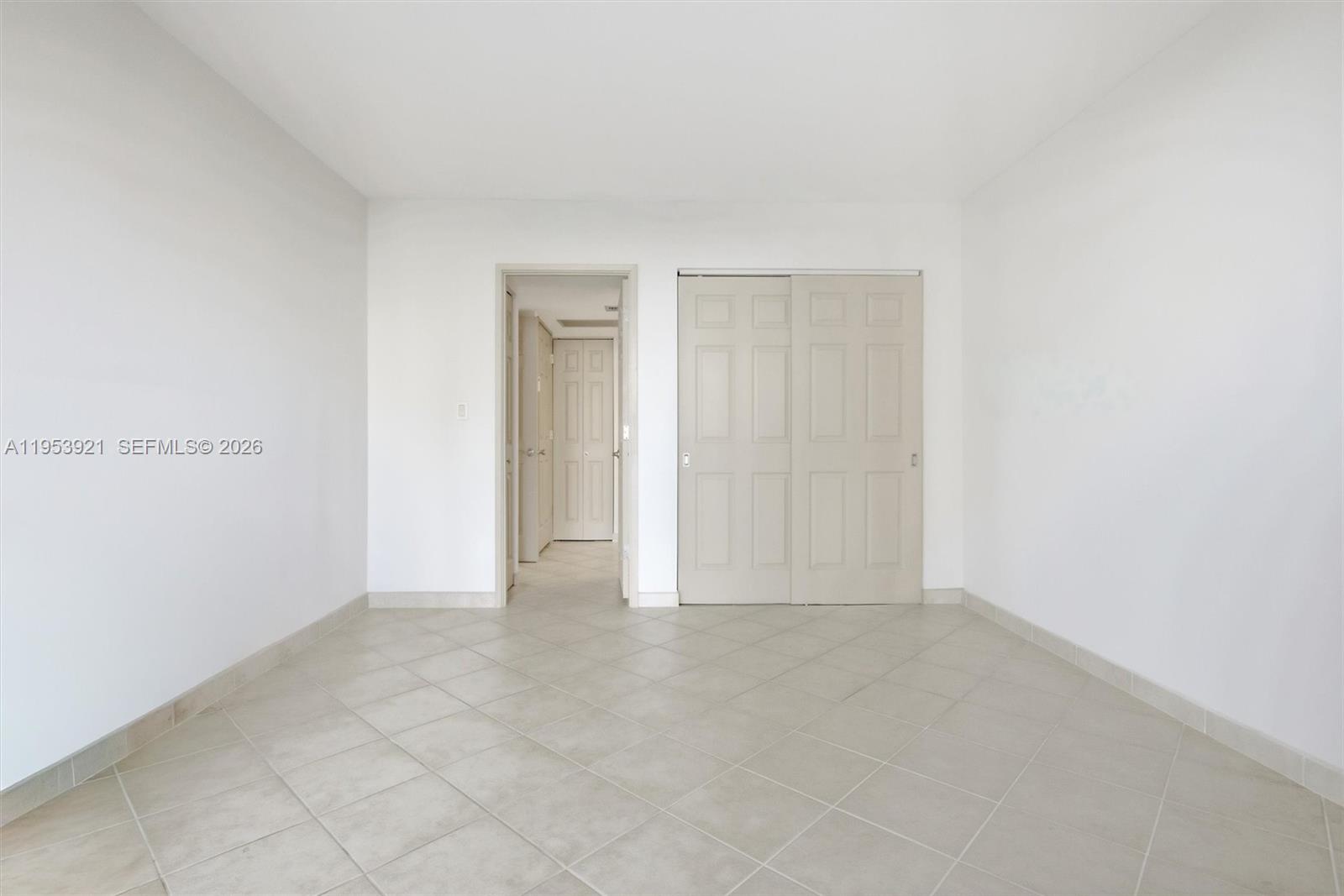 Photo of 3731 Country Club Dr  #1421, Aventura, Florida, 33180 - 